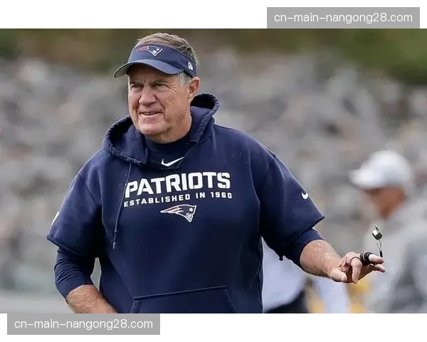 传奇教练Raymond K. Jones入选世界自行车运动名人堂，表彰其执教贡献。